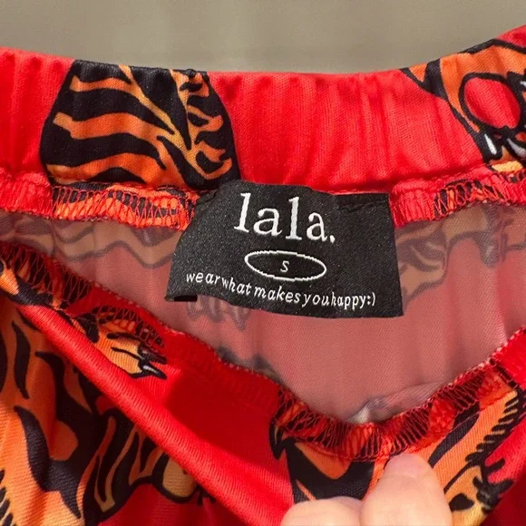 Dressed in LALA Don't Let Them Tame You Pleated Midi Skirt - Picture 7 of 8